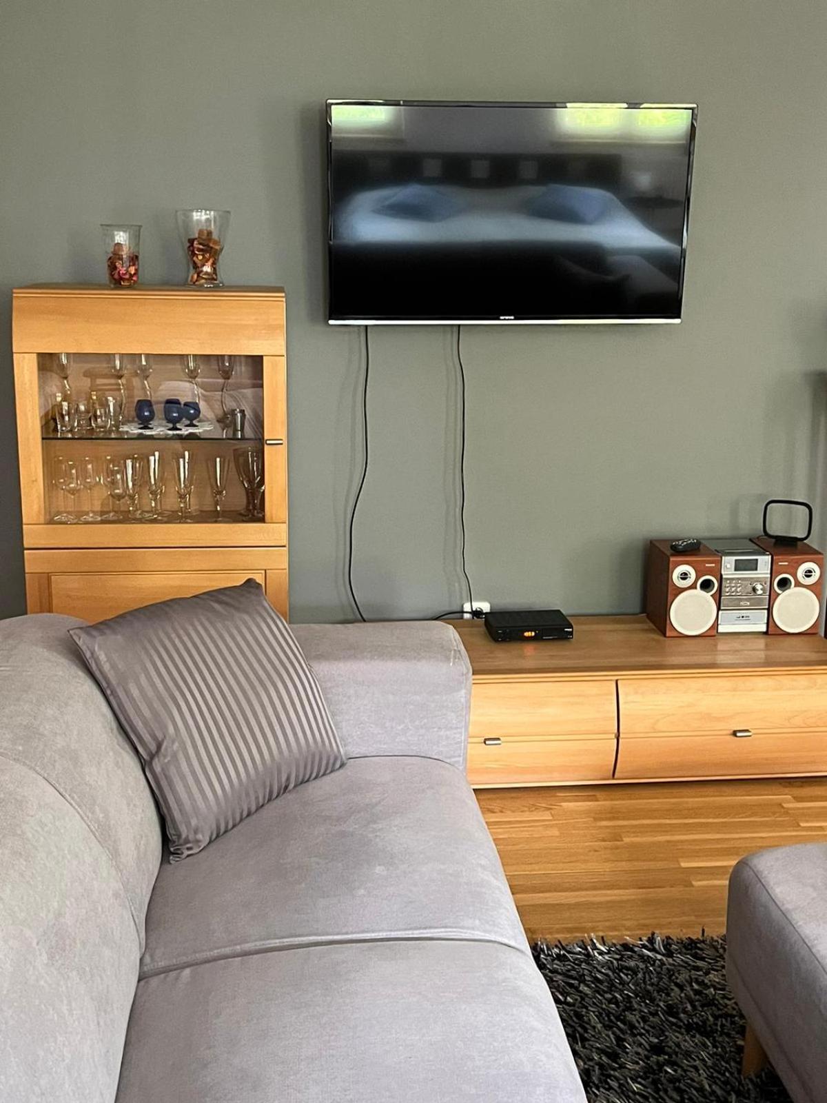 Apartman Pod Klasterem Румбурк Екстериор снимка