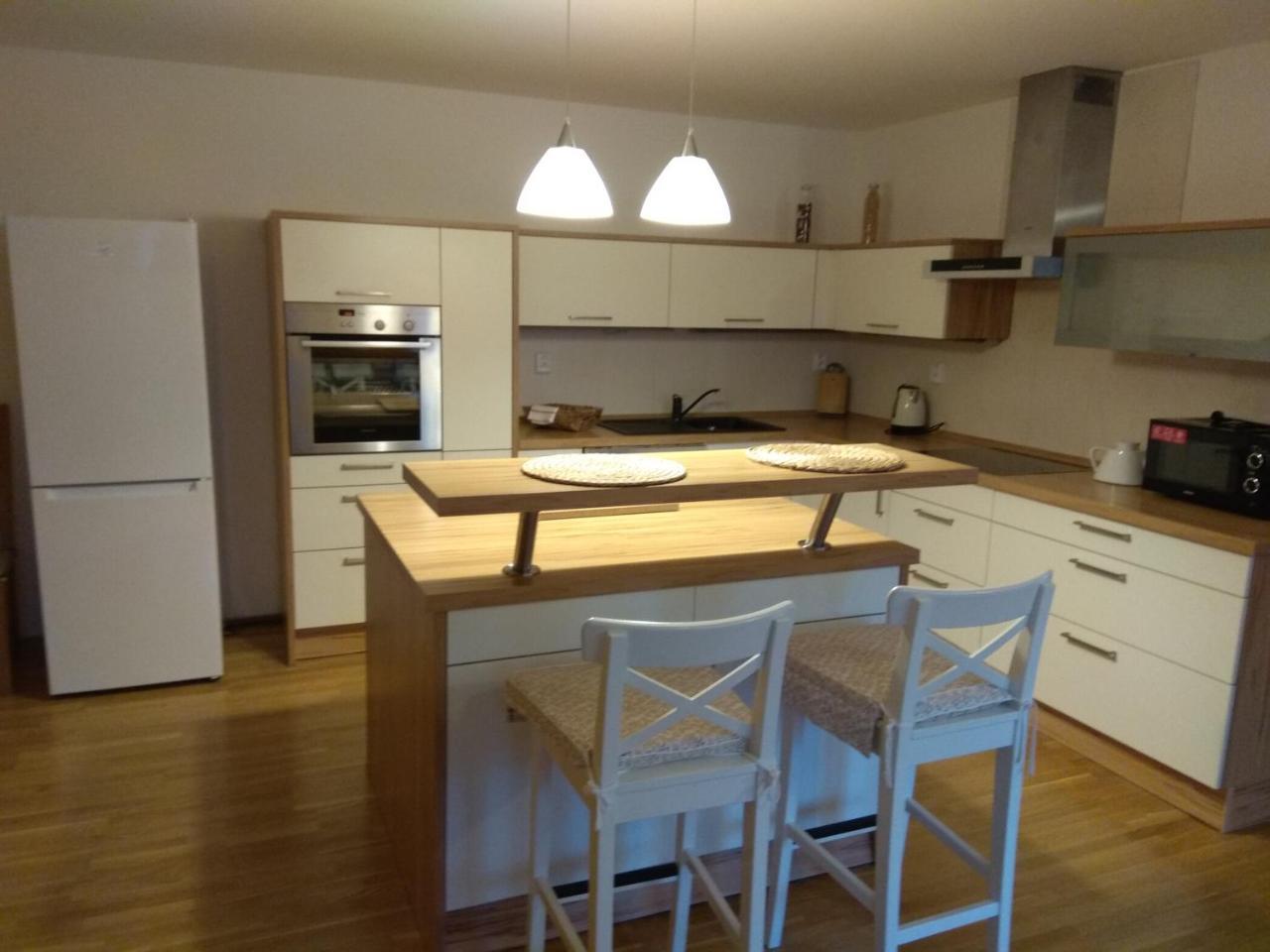 Apartman Pod Klasterem Румбурк Екстериор снимка